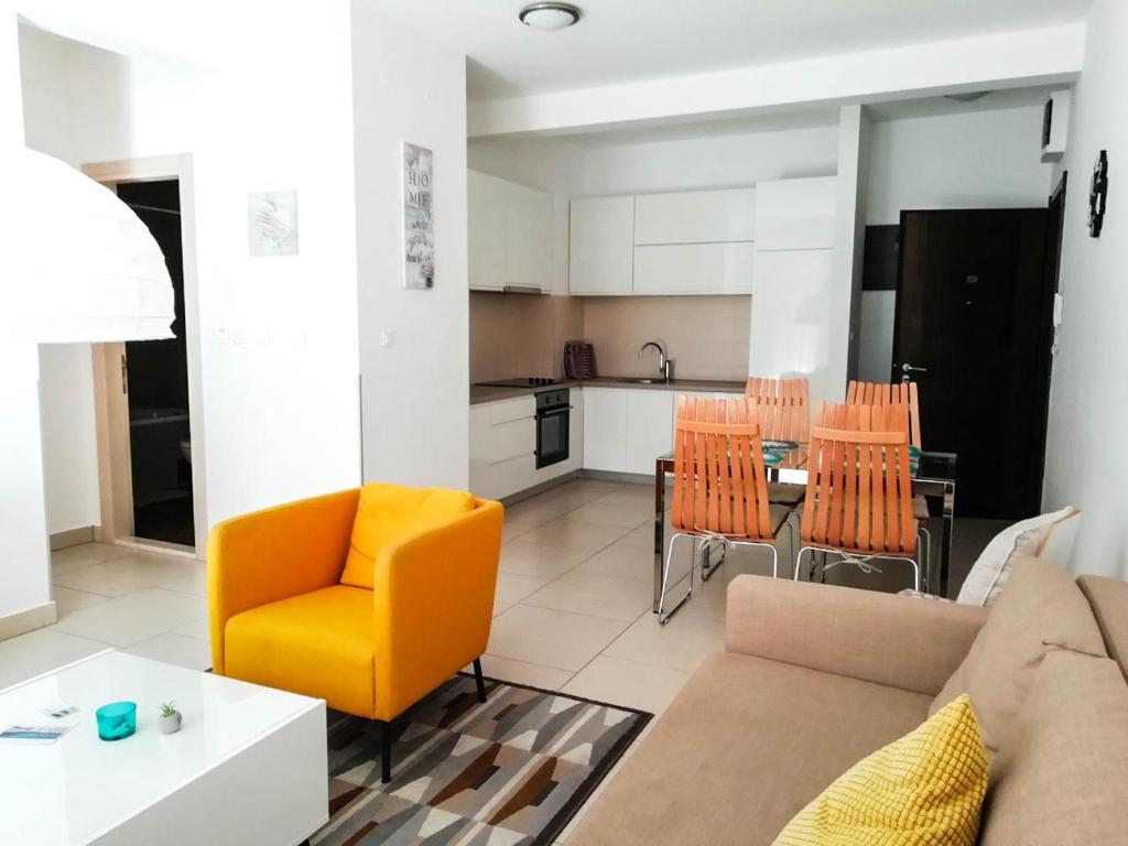 Lavender Bay Apartments D3 or D5 photo 1