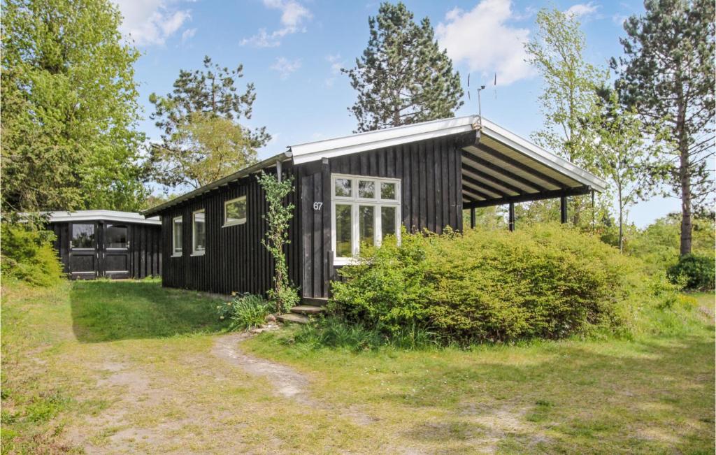 Amazing Home In Sams With 3 Bedrooms And Wifi