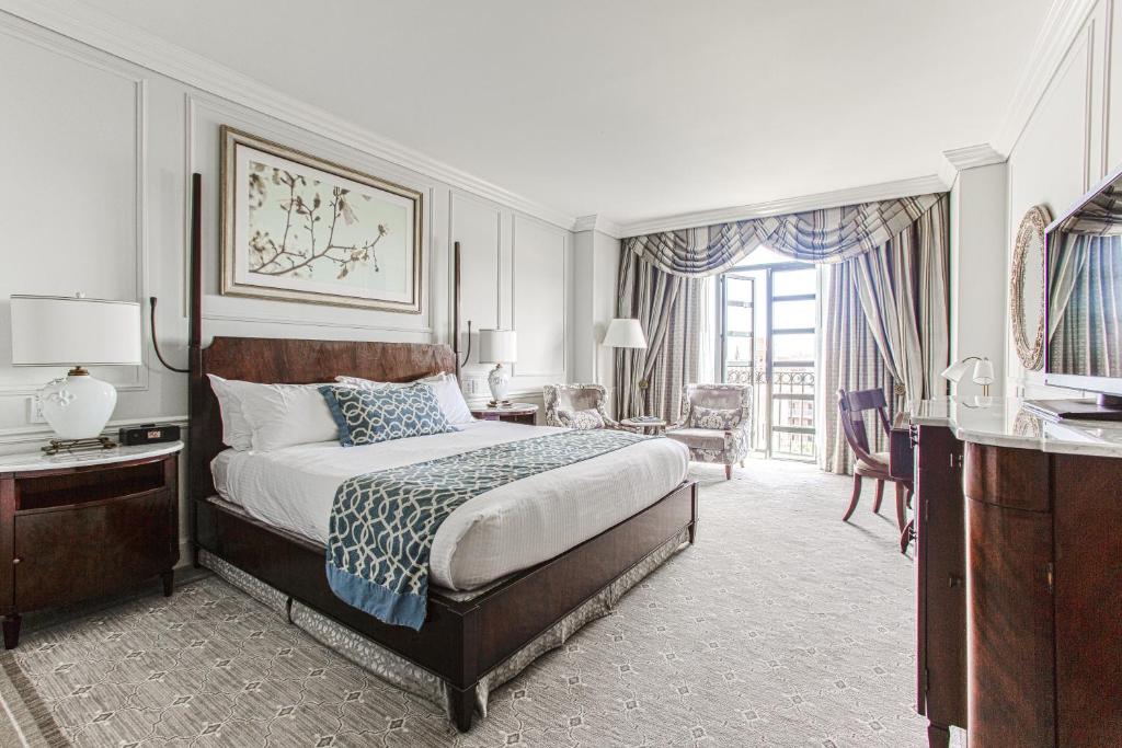 The Charleston Place image