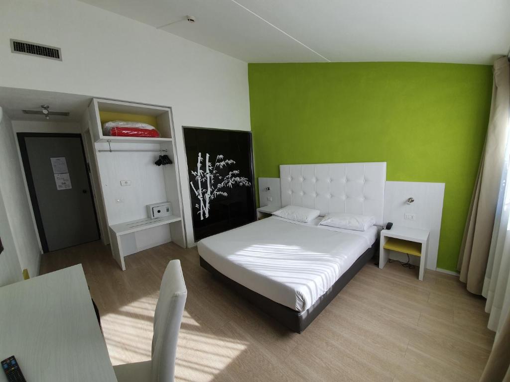 Green Hotel Motel photo 3