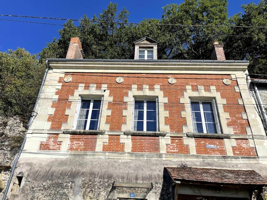 Le Petit Nice Maison semi-troglodyte de charme.