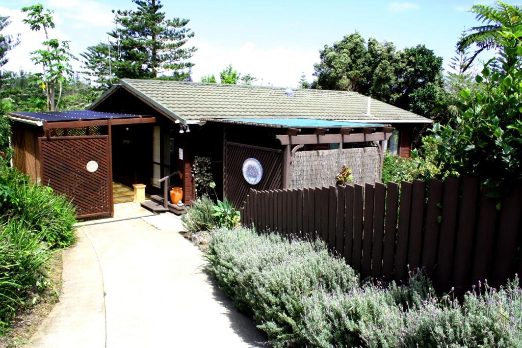Lavendula Garden Cottage photo 1