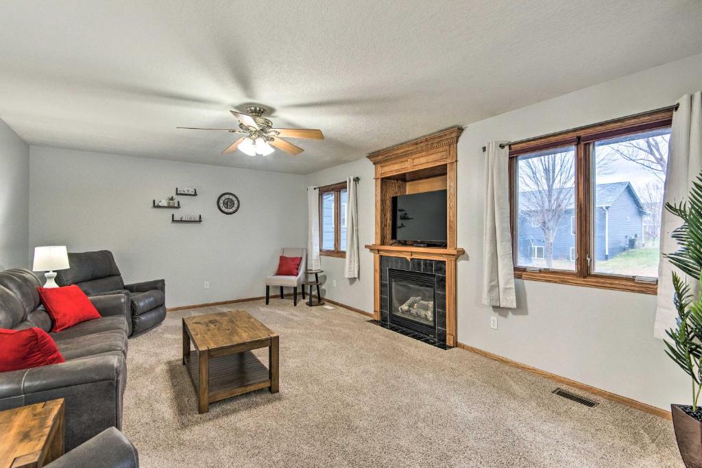 Altoona Home 11 Mi to Downtown Des Moines photo 2
