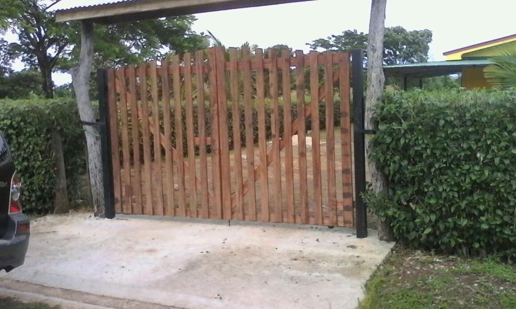 Nuestra hermosa casa en San Francisco de Coyote. photo 1
