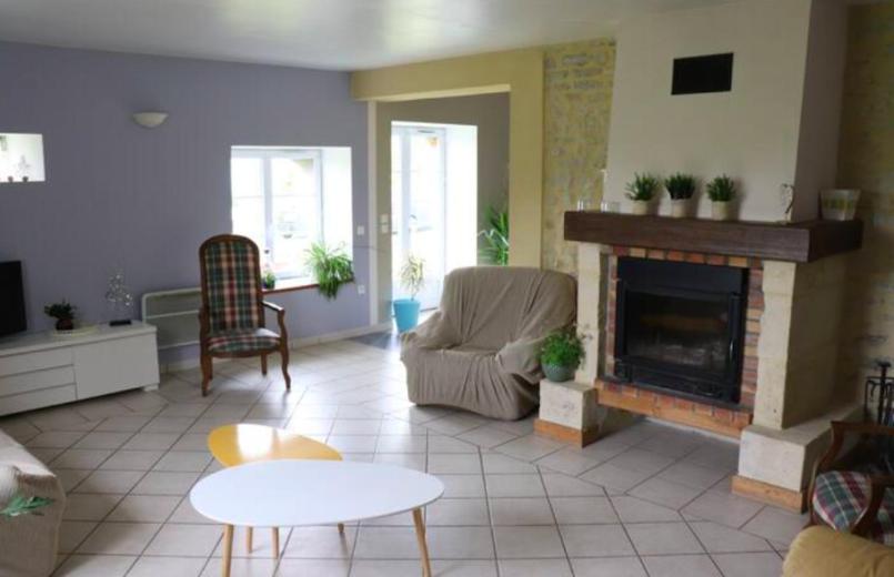 Maison 14 p 200 m2 grand jardin en pleine nature, terrasse proche Bayeux et Omaha Beach photo 2
