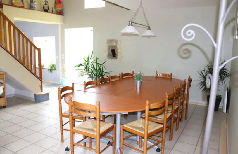 Maison 14 p 200 m2 grand jardin en pleine nature, terrasse proche Bayeux et Omaha Beach photo 1