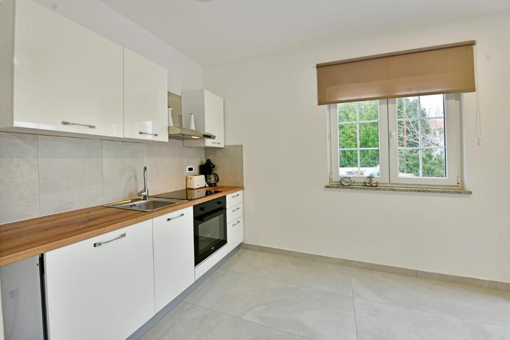 Residence photo 4