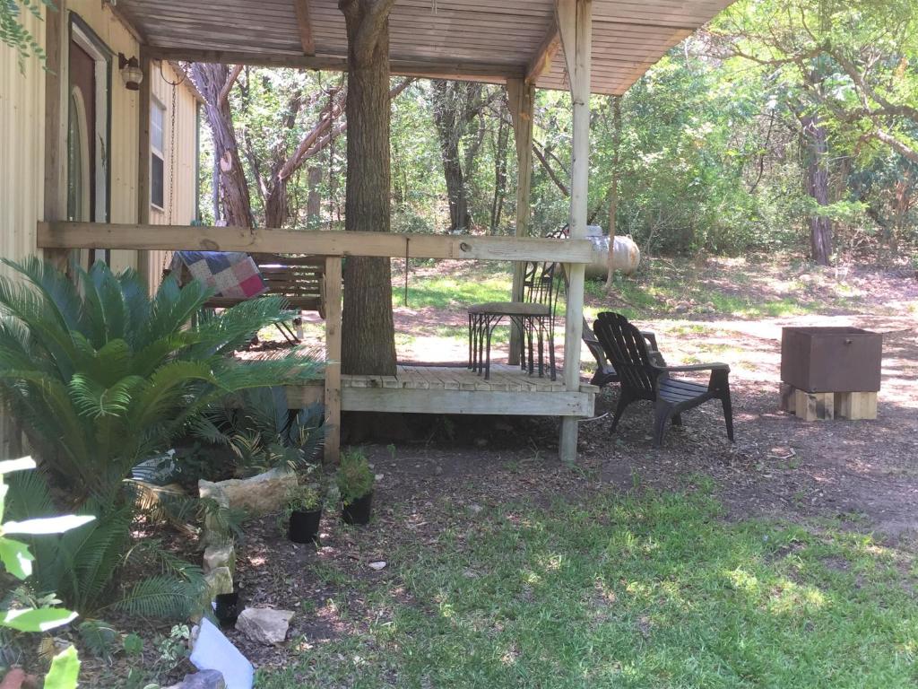 The Studio at Creekside Camp & Cabins photo 3