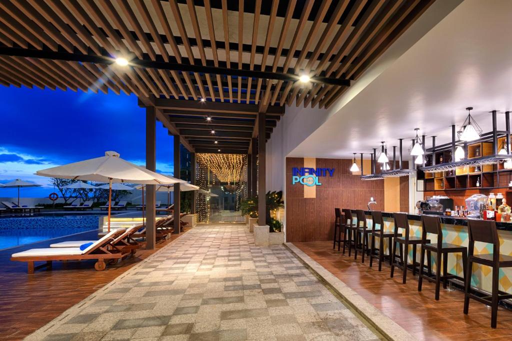 Vinpearl Condotel Beachfront Nha Trang