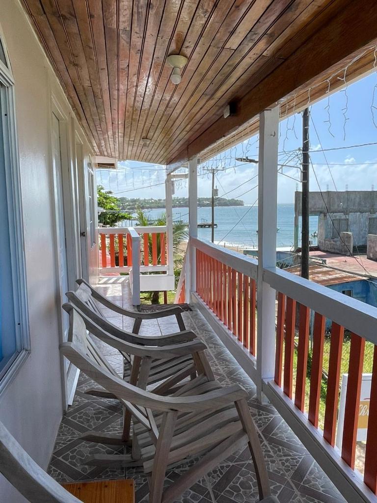 Christina's Guest House OFFICIAL photo 3