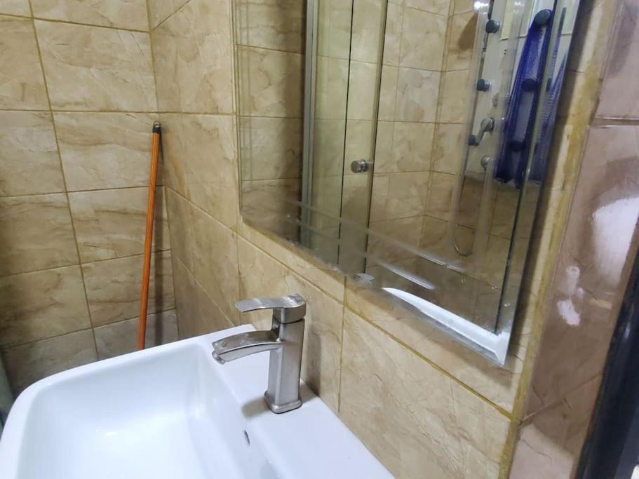 Exquisite one bed apartment in Asokoro! photo 4