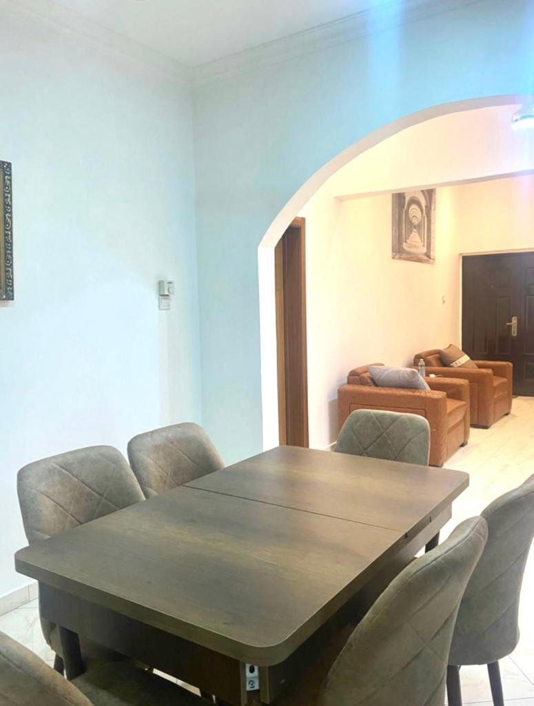Bays Lodge - East Legon photo 2