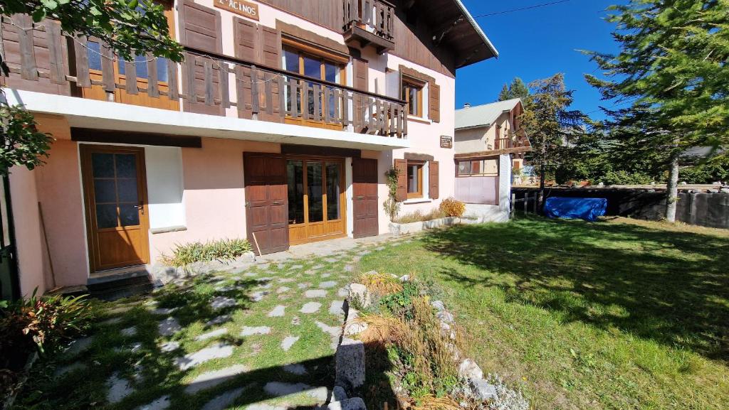 Chalet l'Acinos photo 1