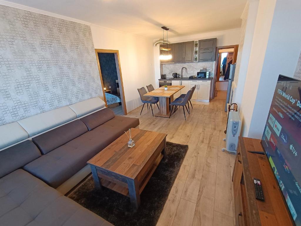 Viva 4 Apartment ski to the door complex Grand Monastery Pamporovo photo 2