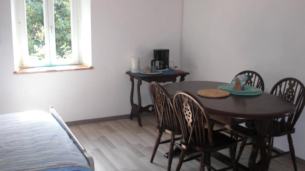 Captains Cabin, private appartement neuf dans vielle maison campagne photo 4