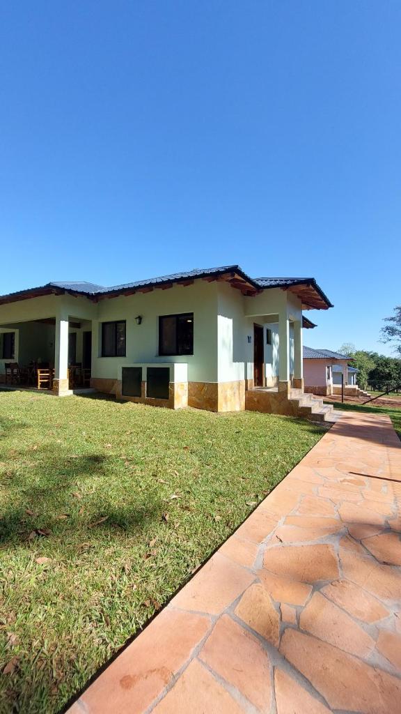 Casa de huéspedes Mariposa en manantial countryclub photo 1