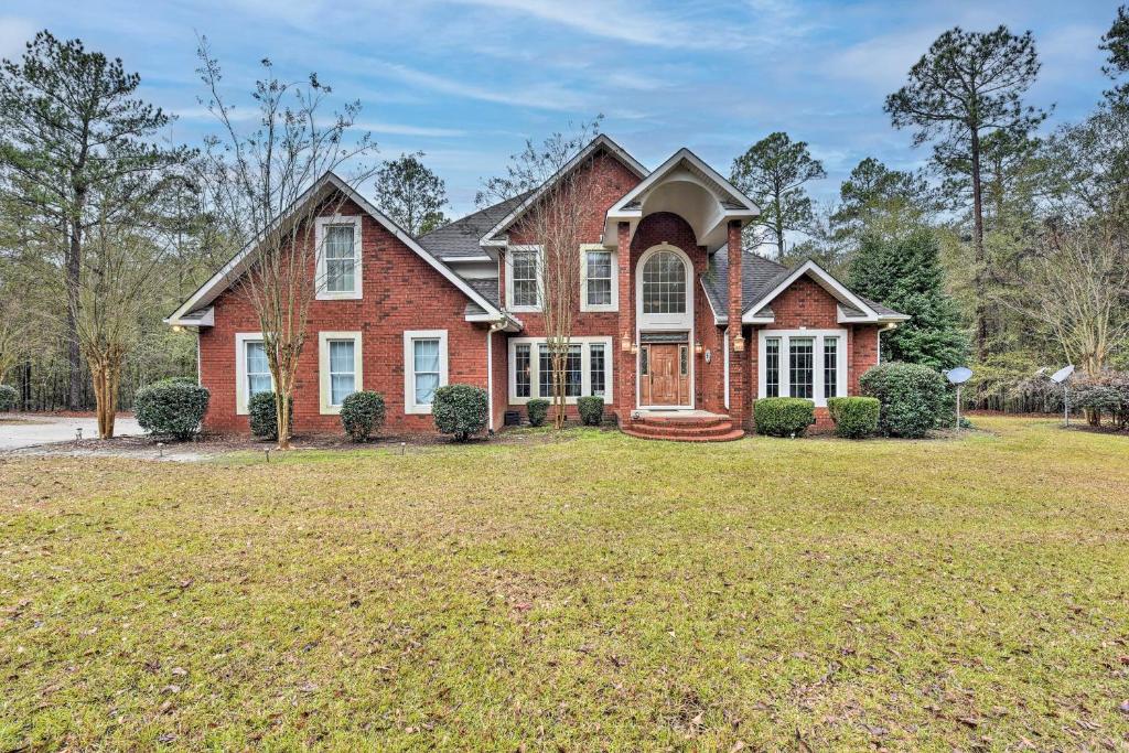 Spacious Statesboro House with Private Pool! photo 1