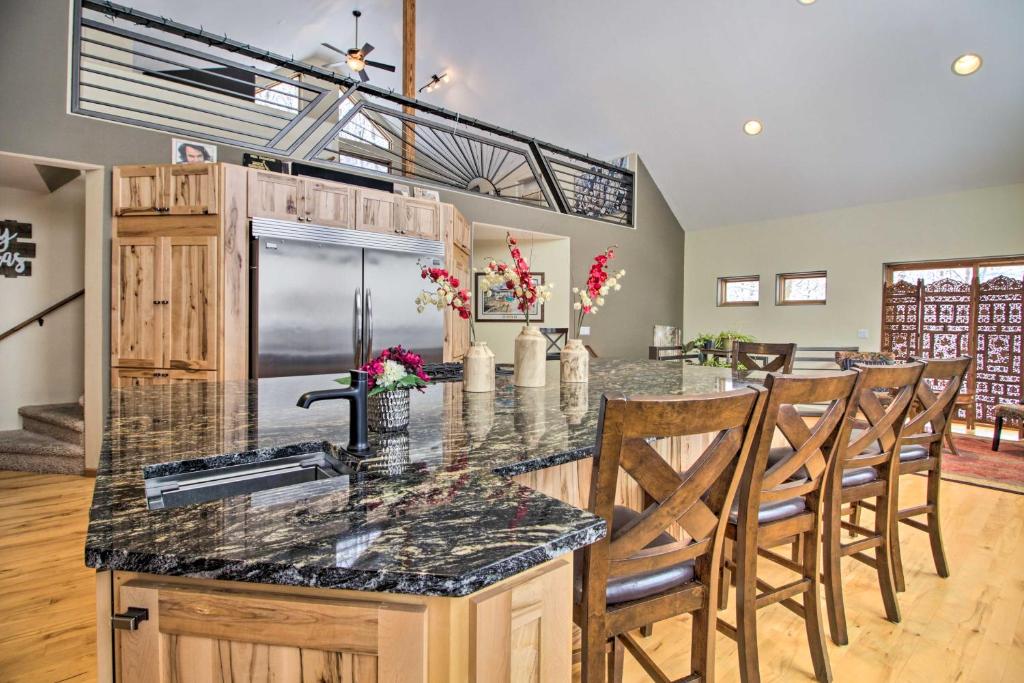 Spacious and Secluded Home by Pokegama Lake! photo 1