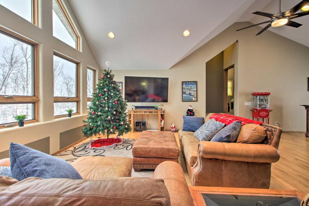 Spacious and Secluded Home by Pokegama Lake! photo 3