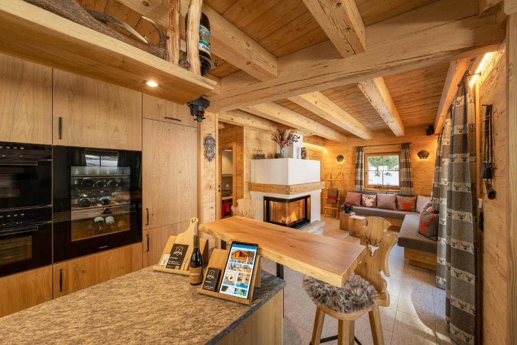 Engadin Chalet - Private Spa Retreat & Appart -St Moritz - Val Bever photo 1