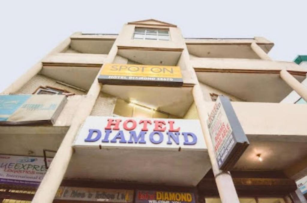 HOTEL DIAMOND photo 3