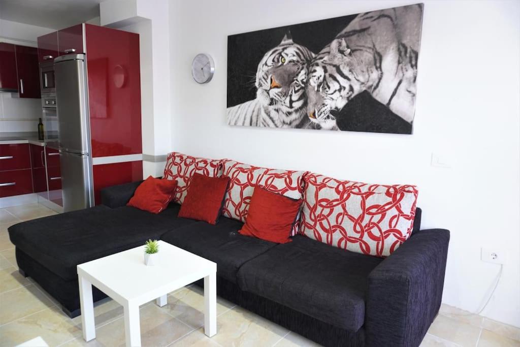 South Coast Apartment photo 4