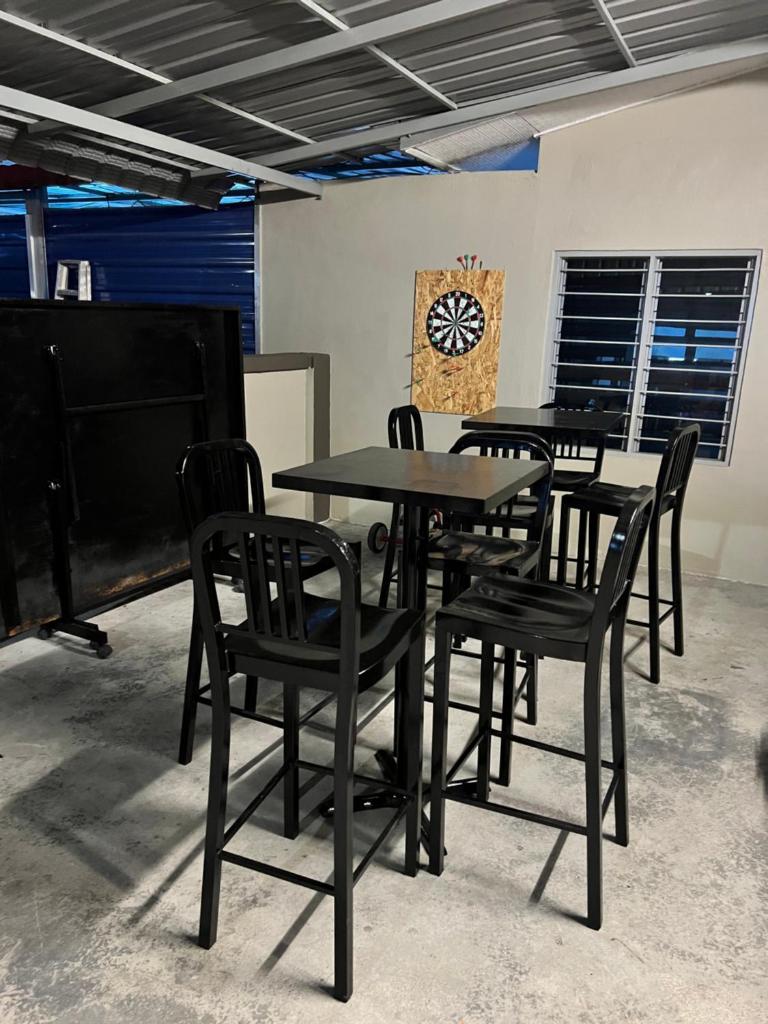 You&Me Corner Lot Homestay 17PAX photo 3