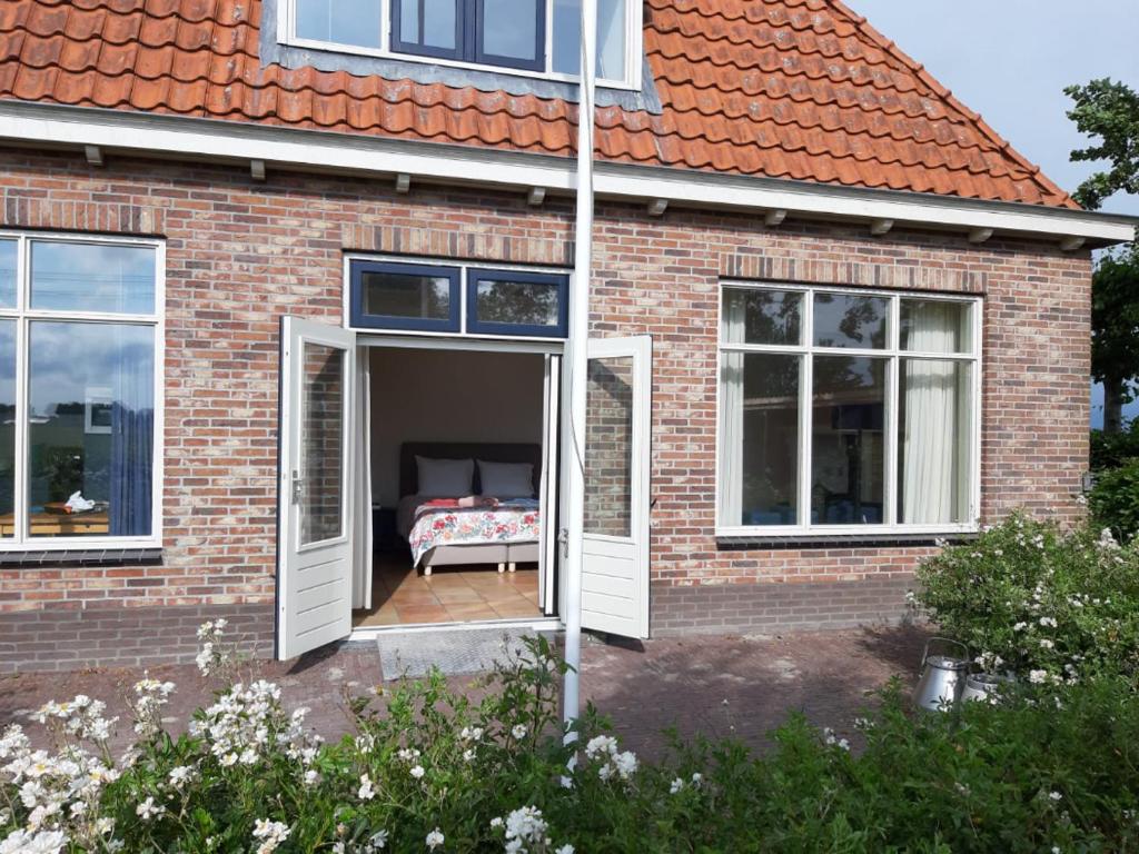 Luxe gastenverblijf in het hart van Friesland photo 2