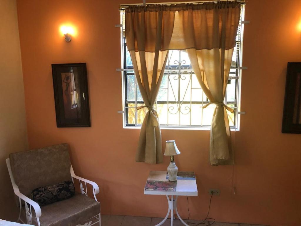 DonaMae 2 story Barbados House photo 3