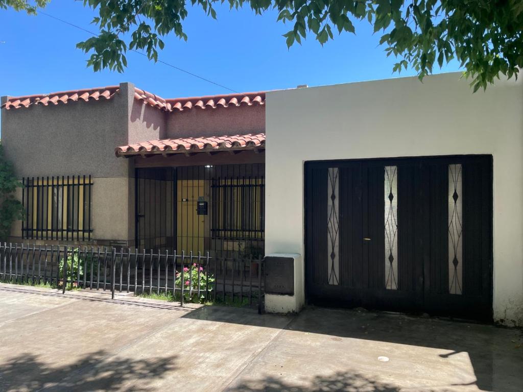 CASA LAS PARRAS