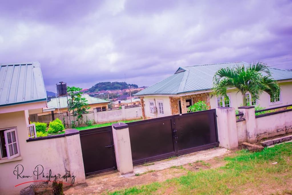 Dayspring Apartments. Entire house for guests. Ekiti photo 4