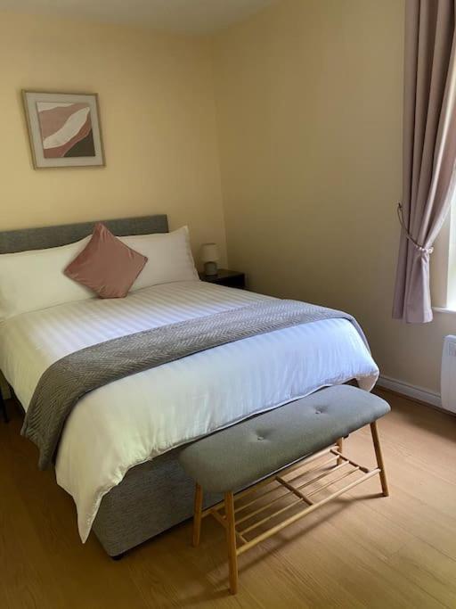Glengesh Court. Ardara town centre. photo 2