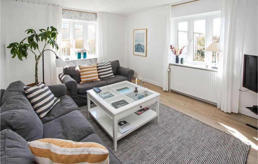 Beautiful Home In Sams With 3 Bedrooms And Wifi photo 1