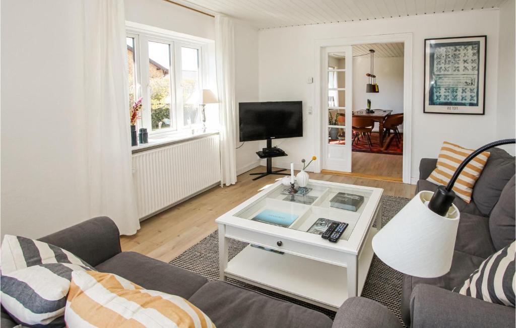 Beautiful Home In Sams With 3 Bedrooms And Wifi photo 2