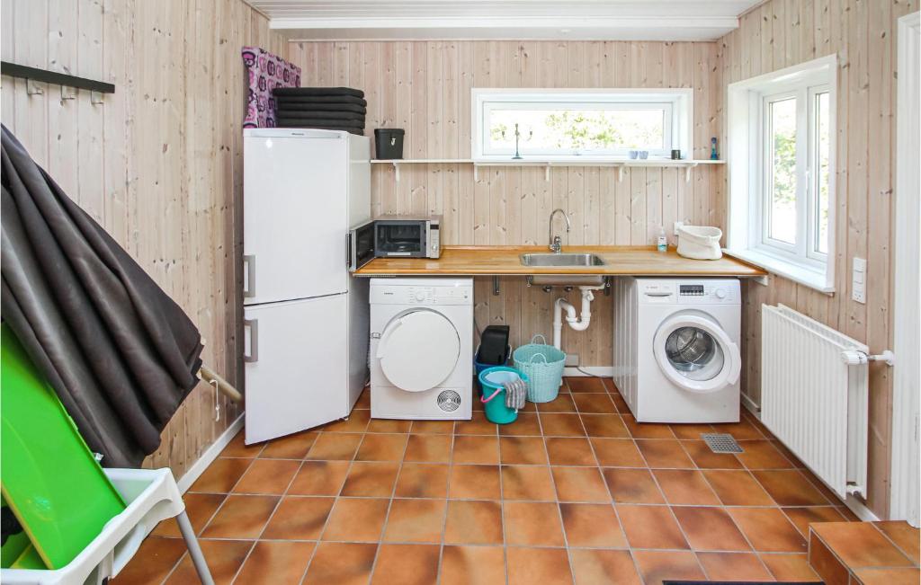 Beautiful Home In Sams With 3 Bedrooms And Wifi photo 4