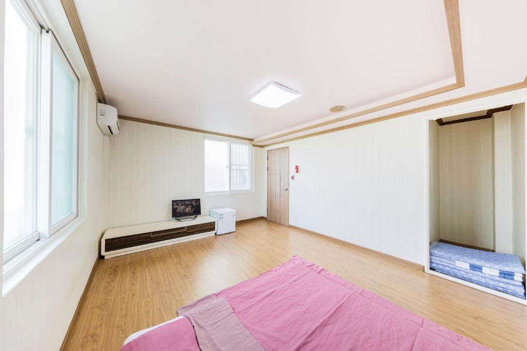 Remember Youth Hostel photo 3