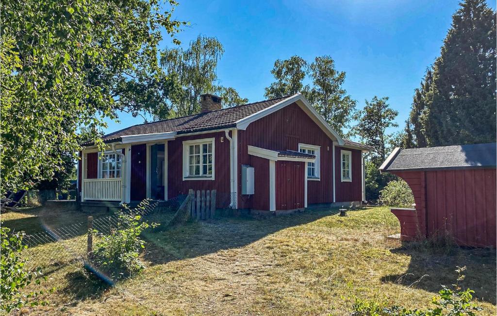 Nice Home In lem With 3 Bedrooms And Wifi