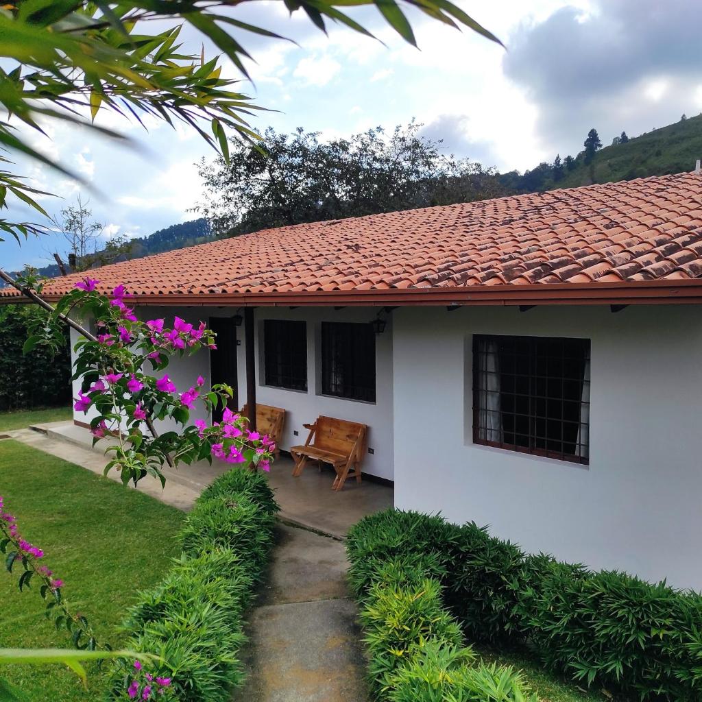Casas Vacacionales La Cima photo 1