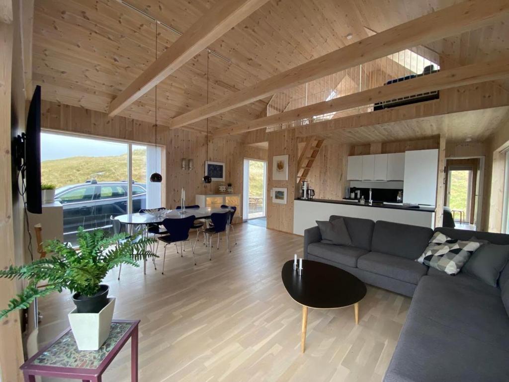 Okkara summarhús á Sandi - Luxury cottage - Unique location photo 2