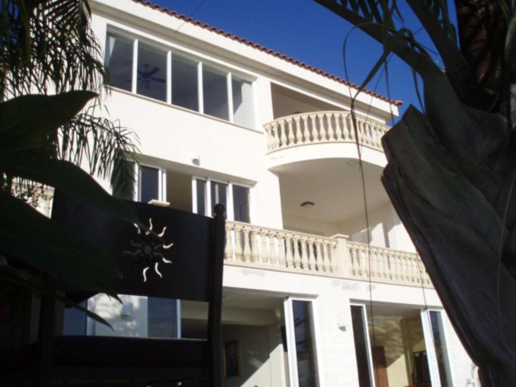 Sun Set Suite Villa photo 3