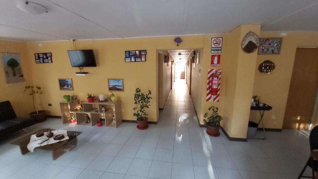 Hostal Km Zero, El Senor del Lascar