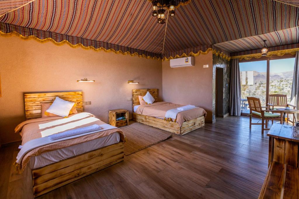 JEBEL SHAMS RESORT - Tap to explore photos