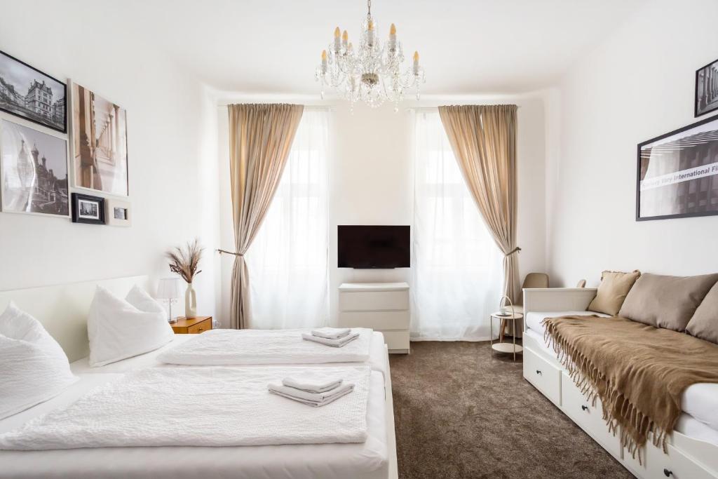 Apartmá Zeyer 1887 - Tap to explore photos