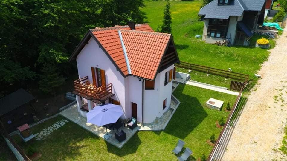 Planinska Kuca Tara / Mountain House Tara