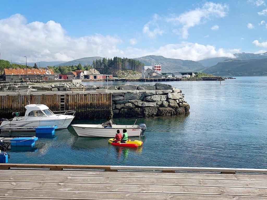 Holiday home MÅLØY II photo 4