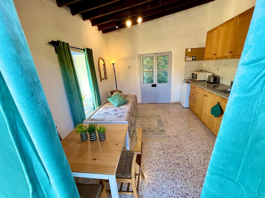 Cottage Apartment Othellos photo 2