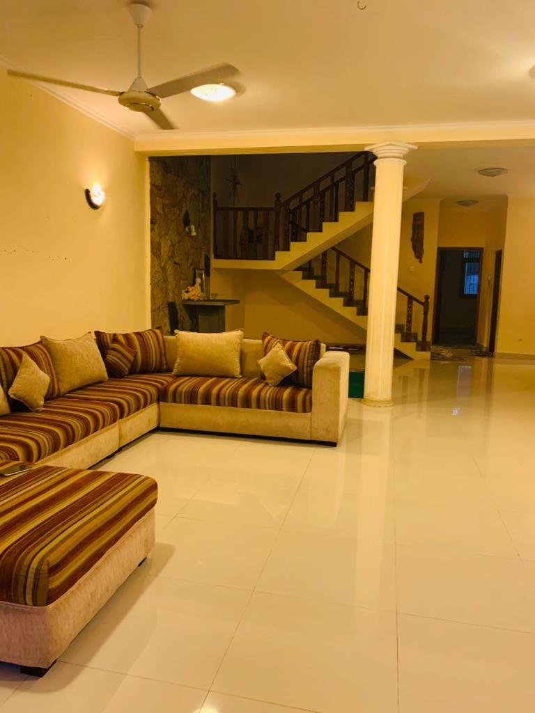 Tharu Villa Kottawa photo 4