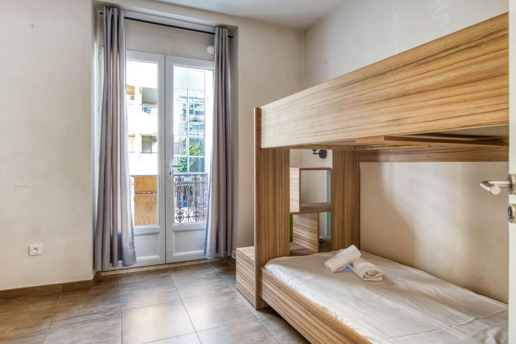 Beautiful air-conditioned town house in the center of Cannes - Welkeys photo 3