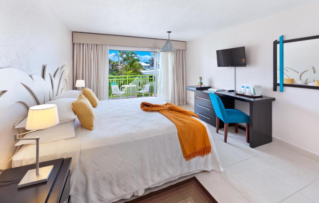 Blue Horizon Hotel photo 1