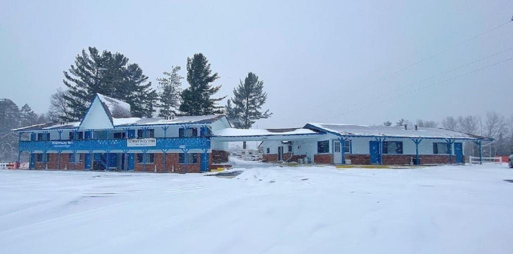 Waterway Inn image